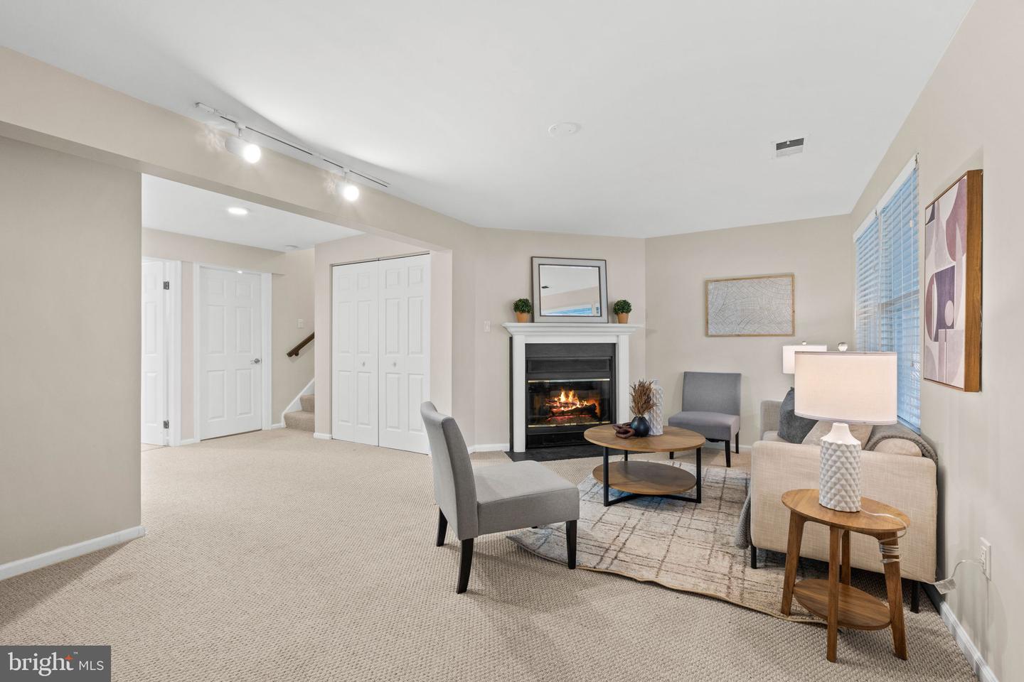 115 Fleece Flower Dr
