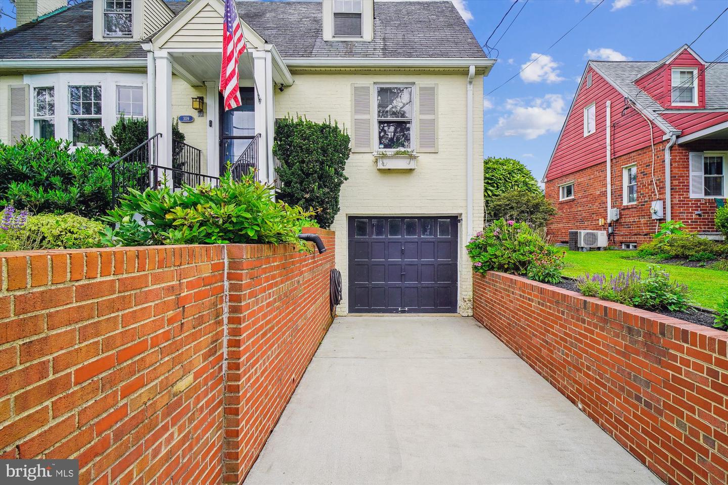 309 Timberwood Ave