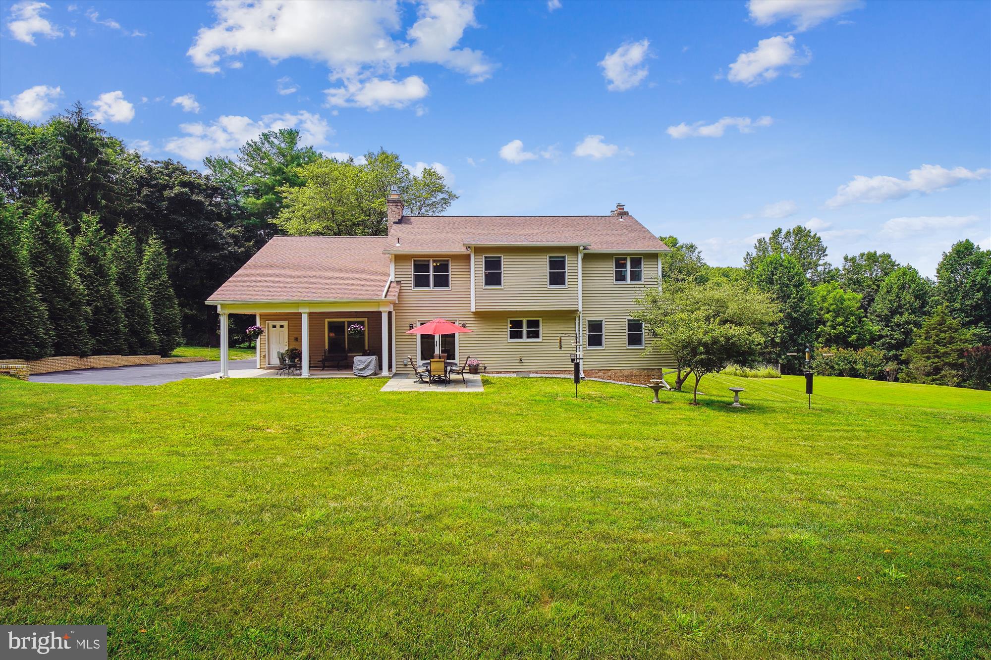 1505 TUCKER LANE