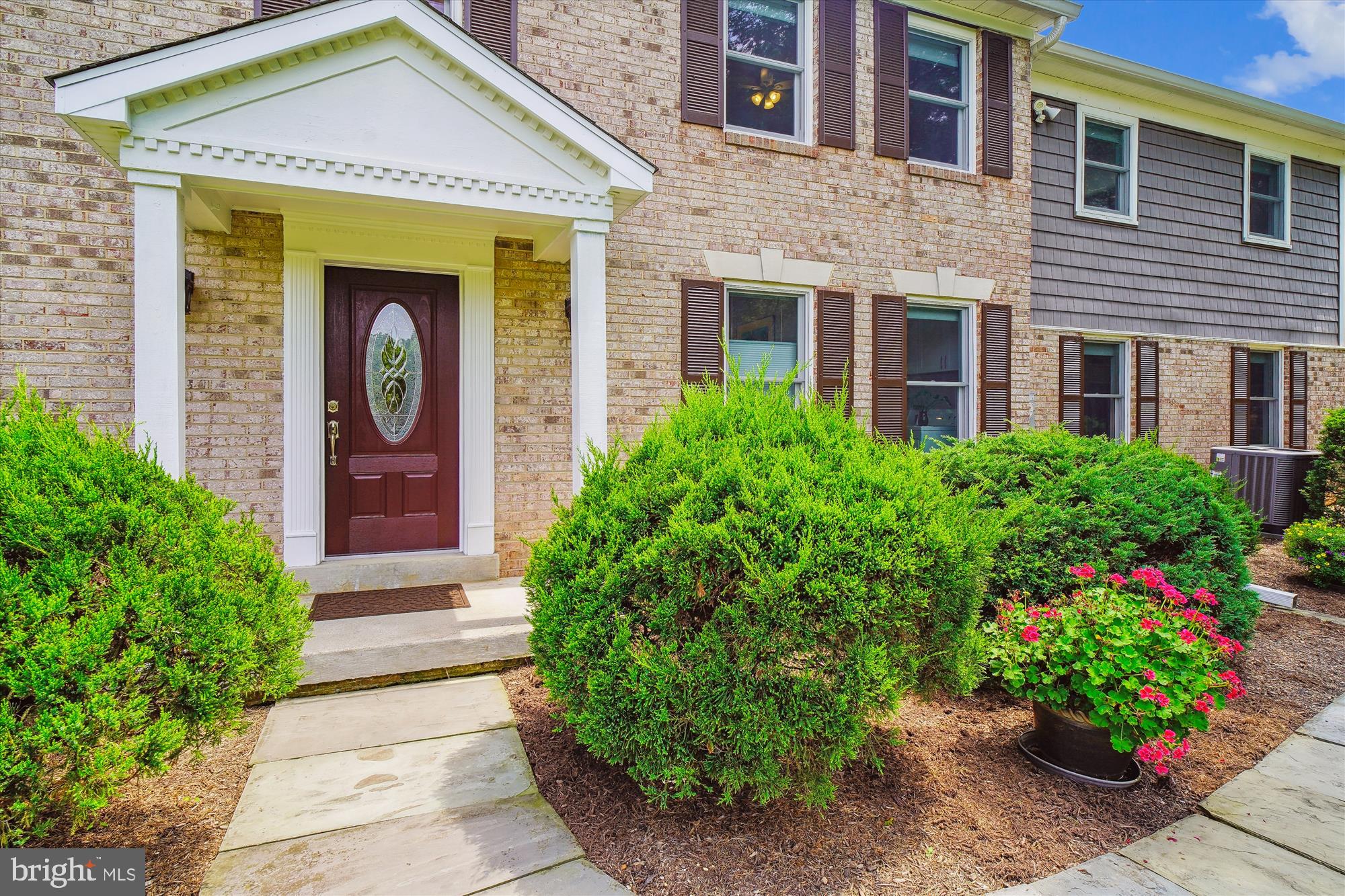 1505 TUCKER LANE