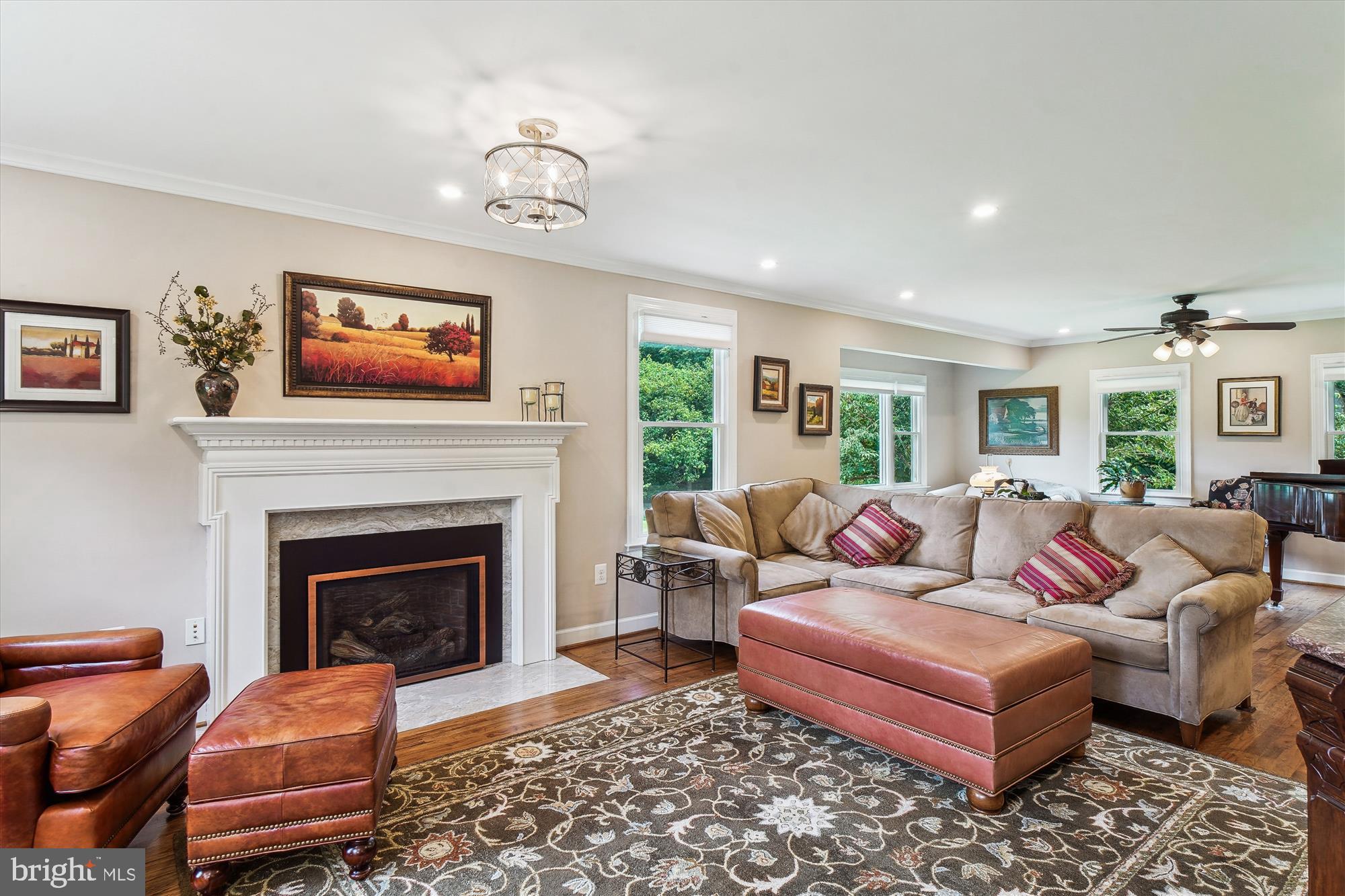 1505 TUCKER LANE