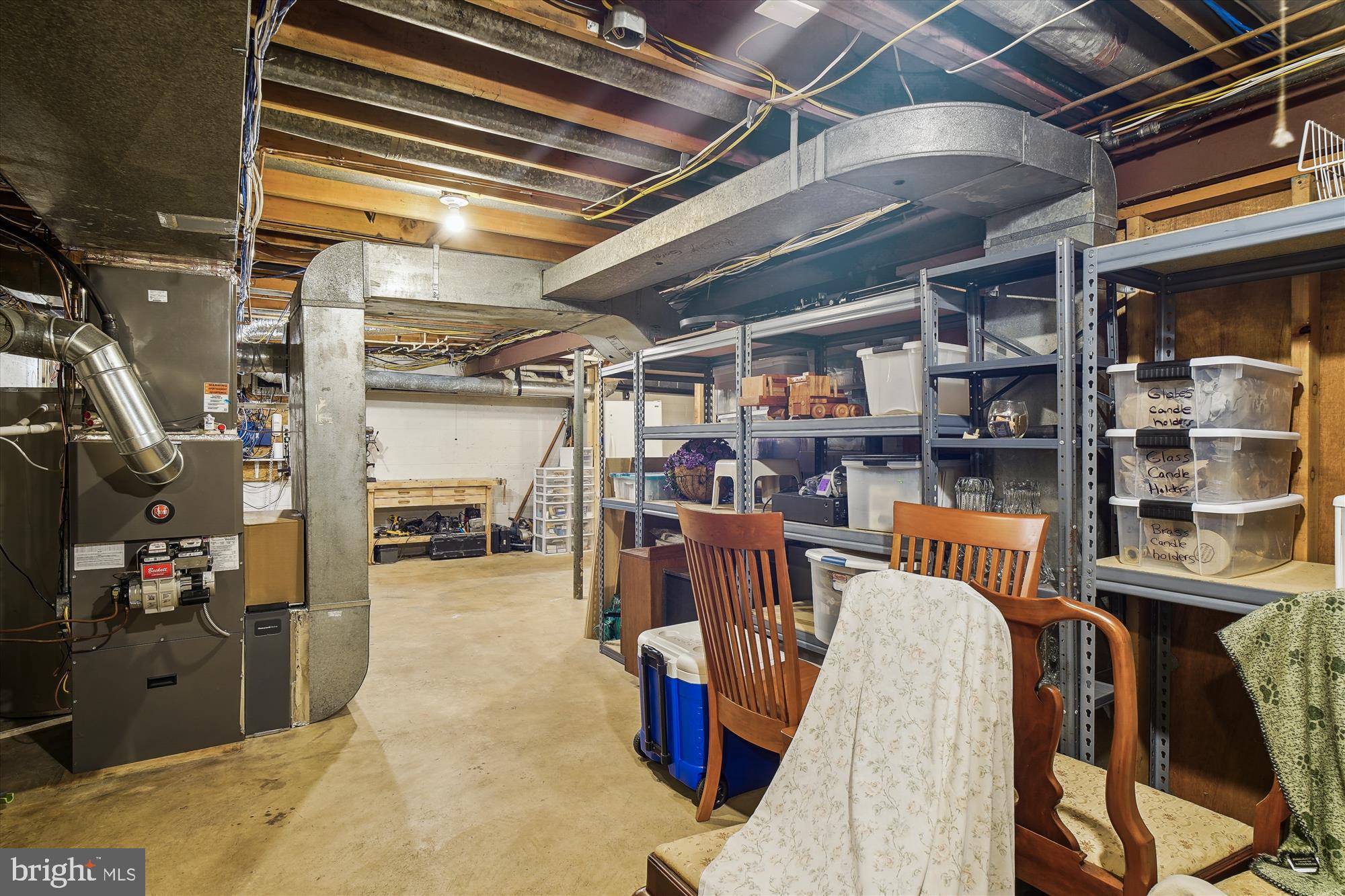 1505 TUCKER LANE