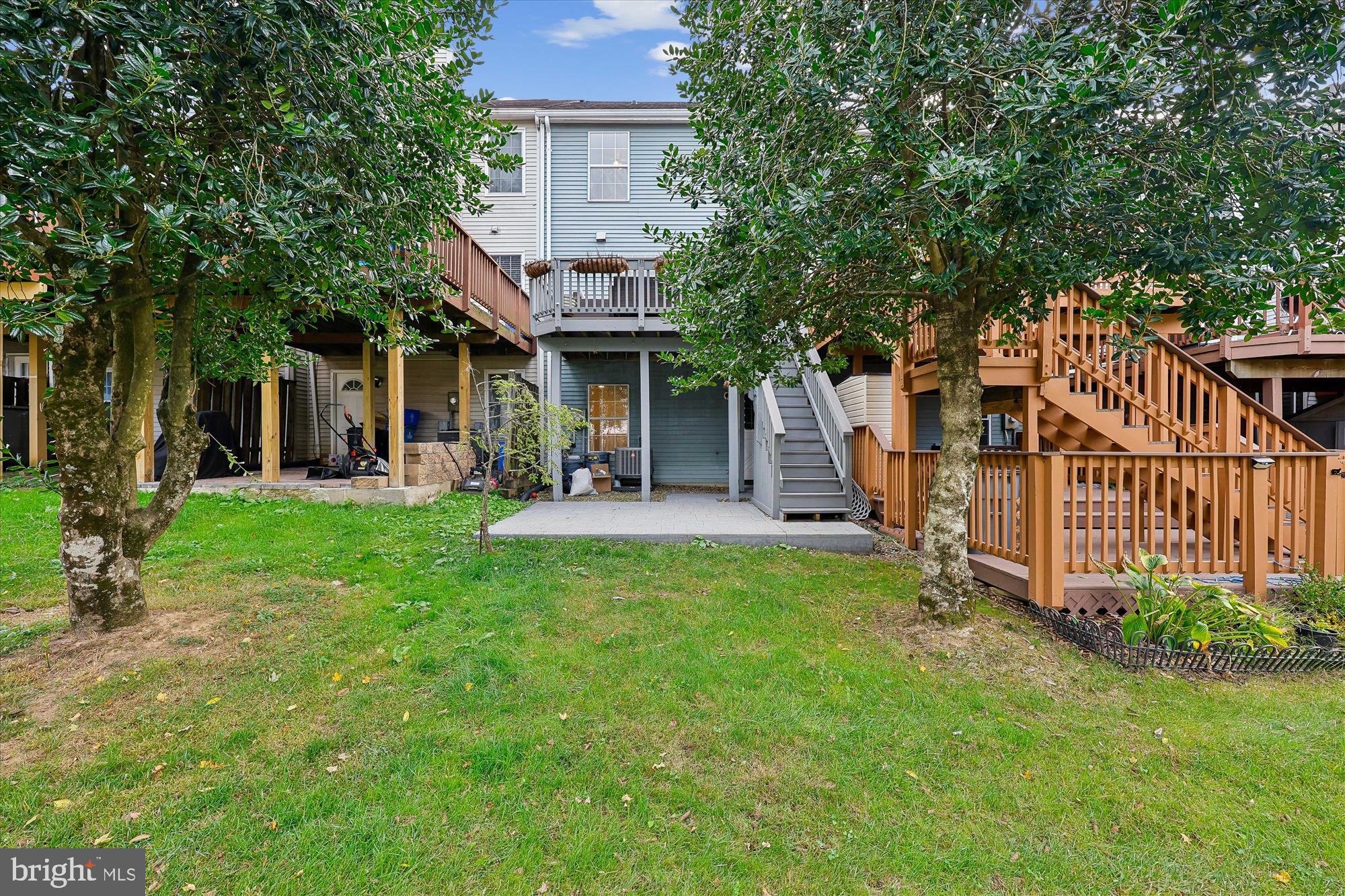 18906 EBBTIDE CIRCLE