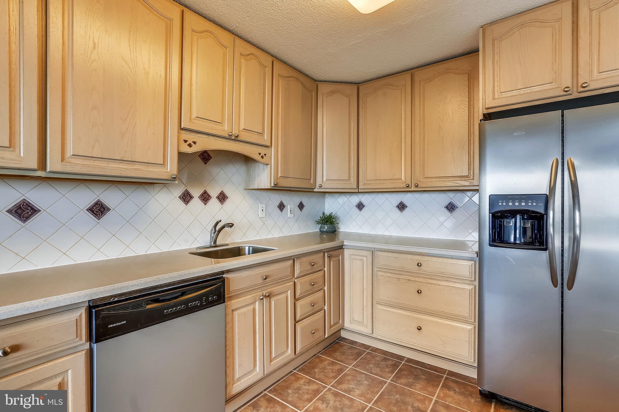 11801 ROCKVILLE PIKE 1113