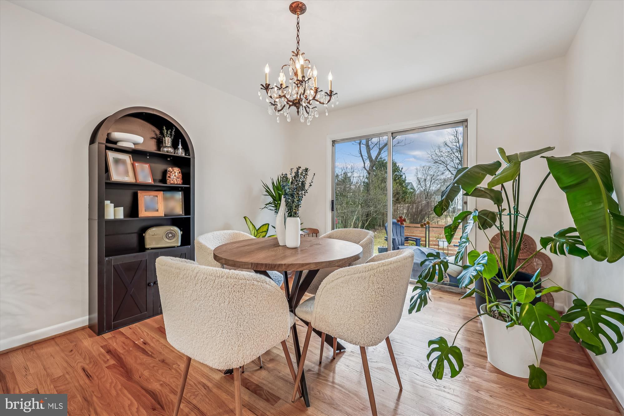 11712 SEVEN LOCKS ROAD