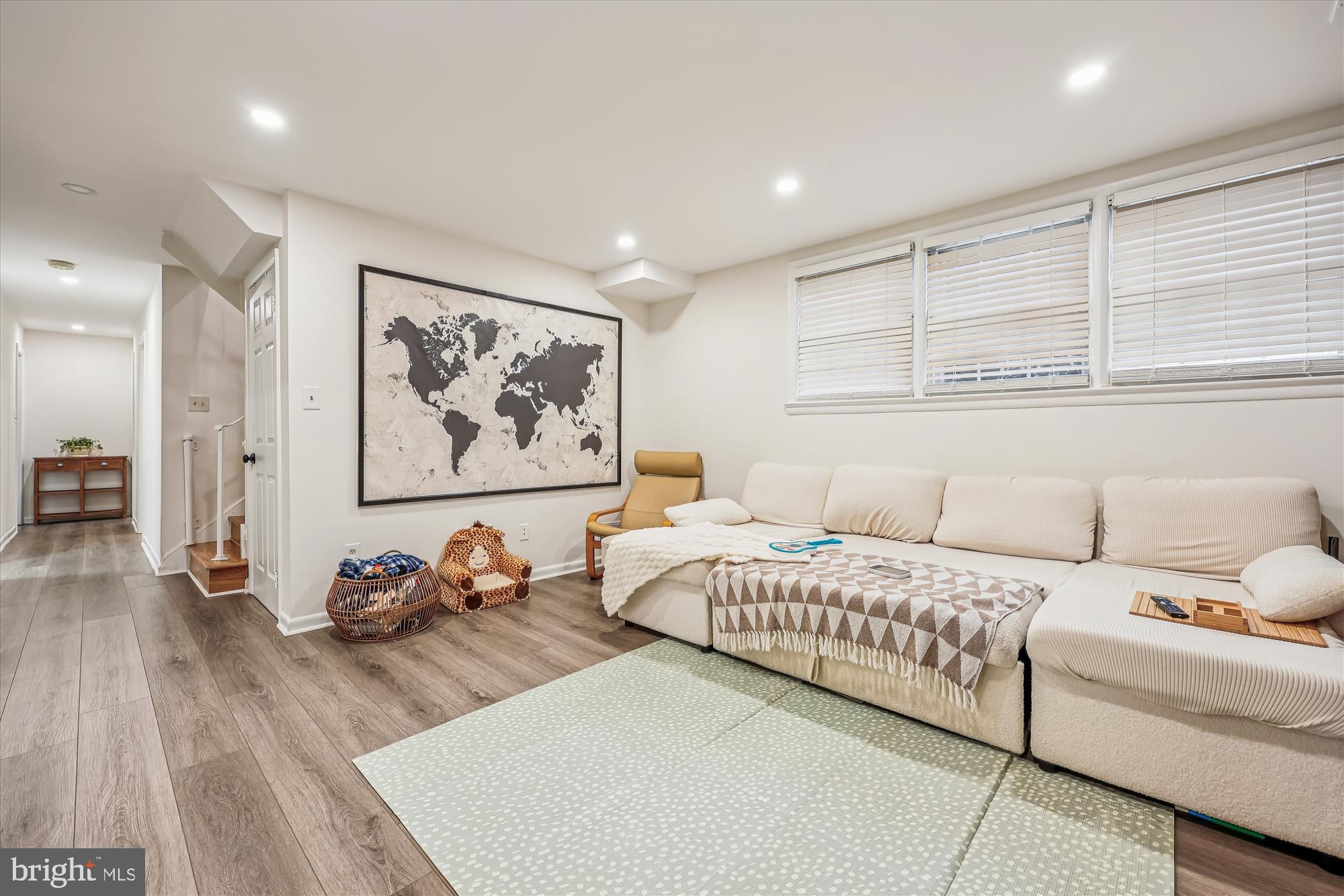 11712 SEVEN LOCKS ROAD