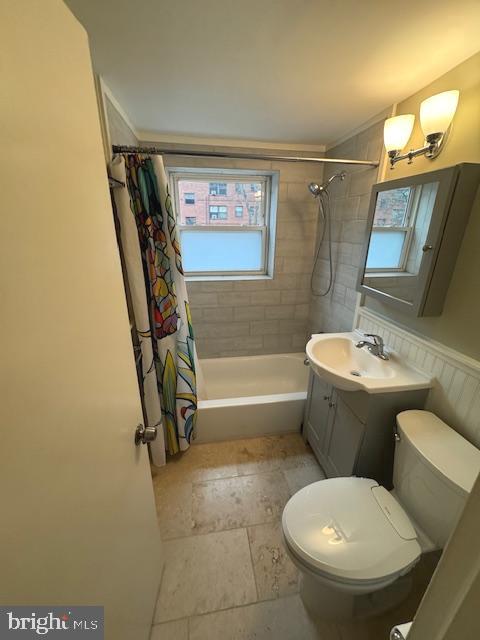 4803 WELLINGTON DRIVE 104