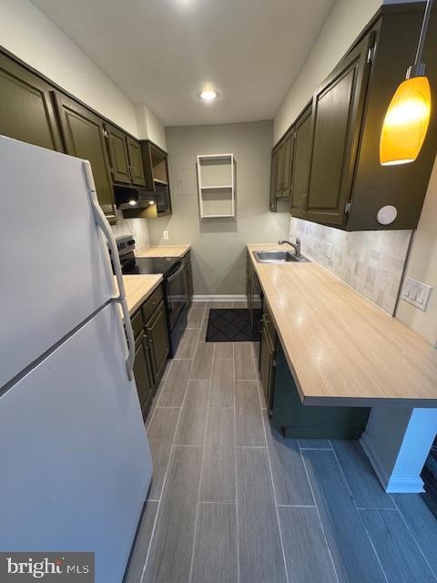 4803 WELLINGTON DRIVE 104