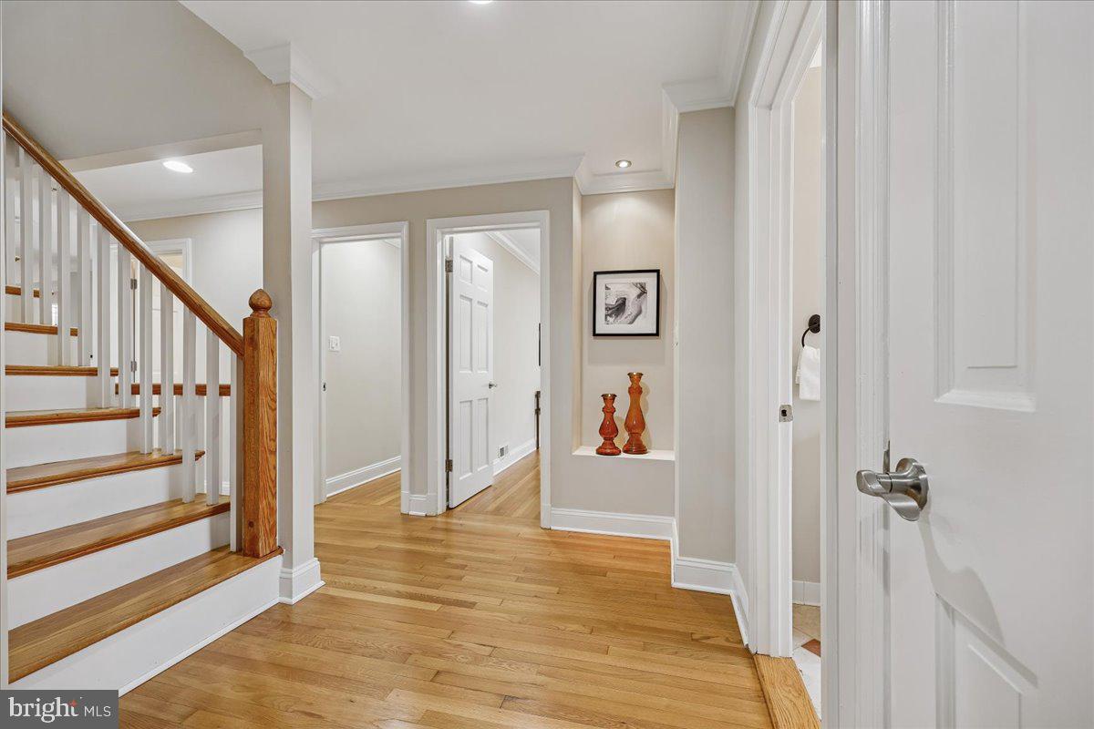 4902 DERUSSEY PARKWAY