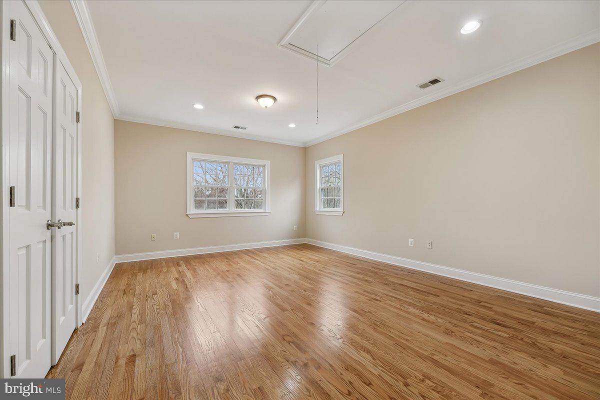 4902 DERUSSEY PARKWAY