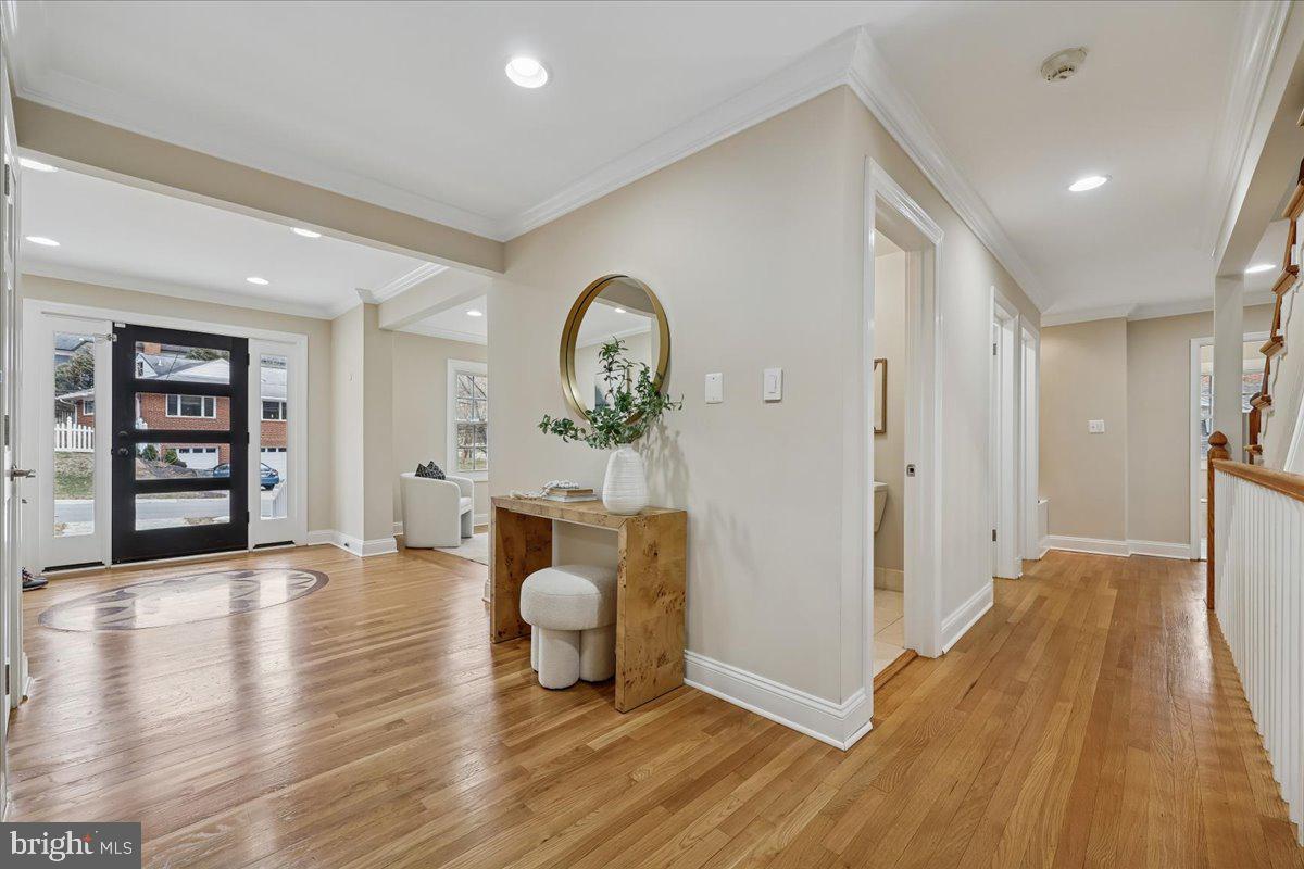 4902 DERUSSEY PARKWAY