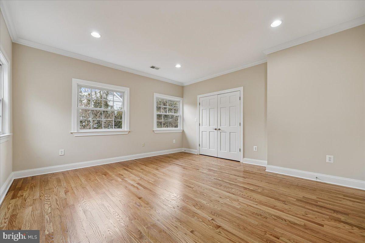 4902 DERUSSEY PARKWAY