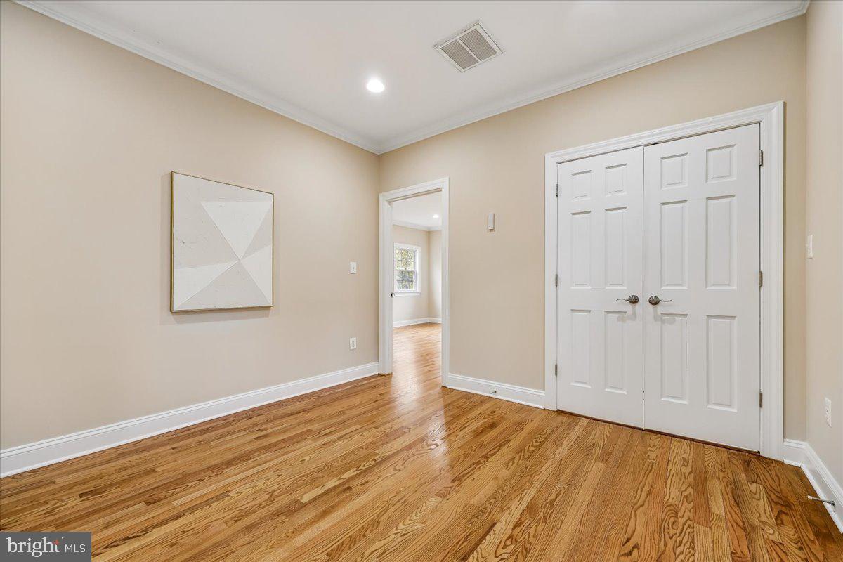 4902 DERUSSEY PARKWAY