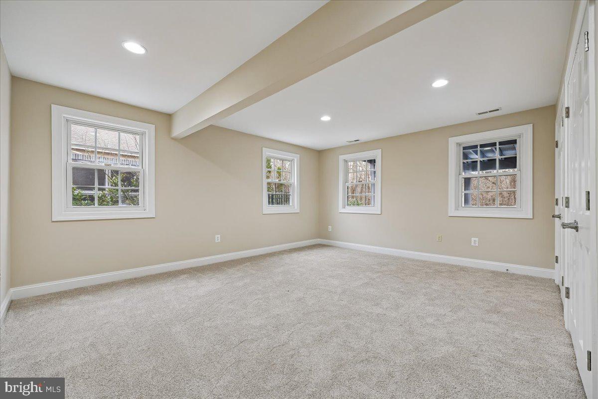 4902 DERUSSEY PARKWAY