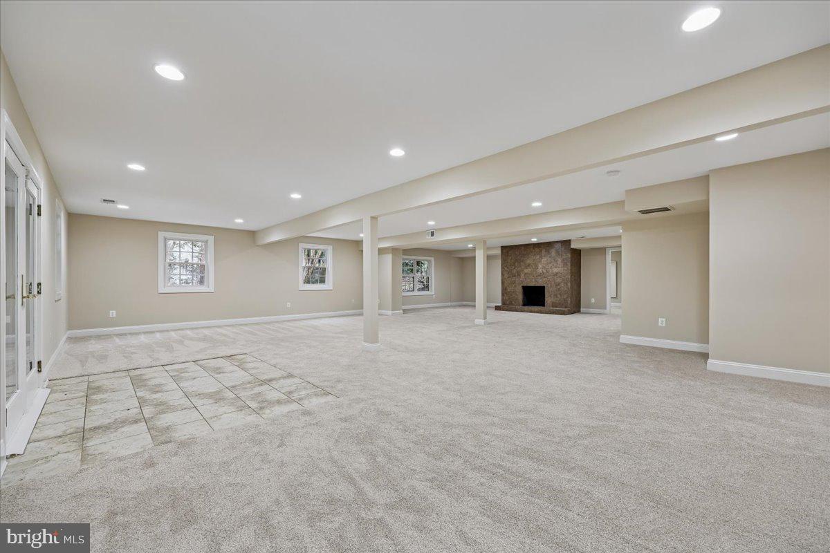 4902 DERUSSEY PARKWAY