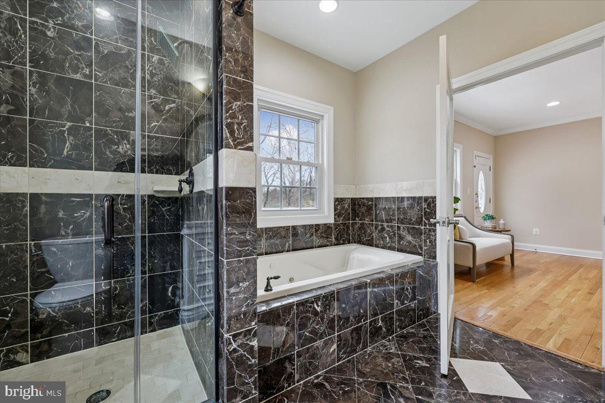 4902 DERUSSEY PARKWAY