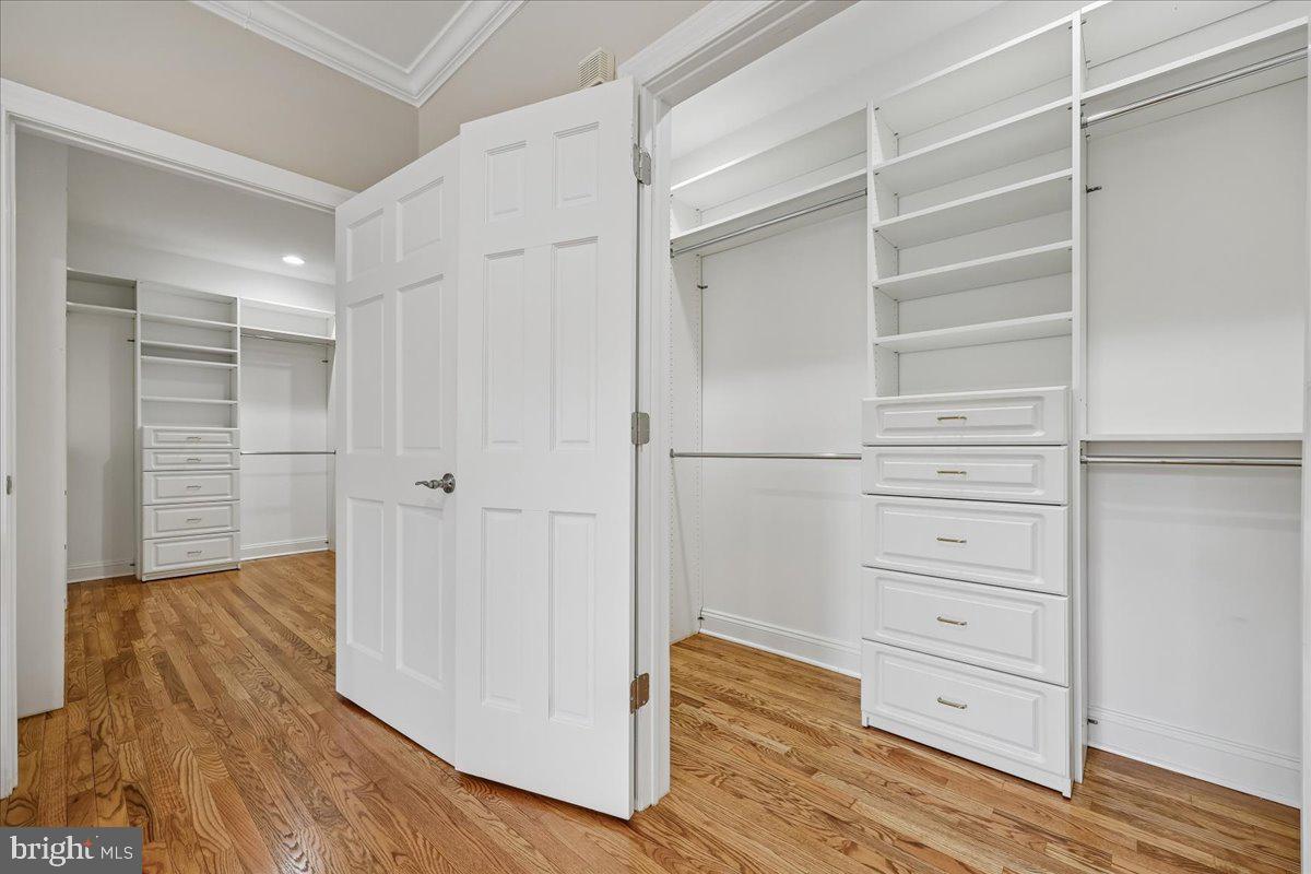 4902 DERUSSEY PARKWAY