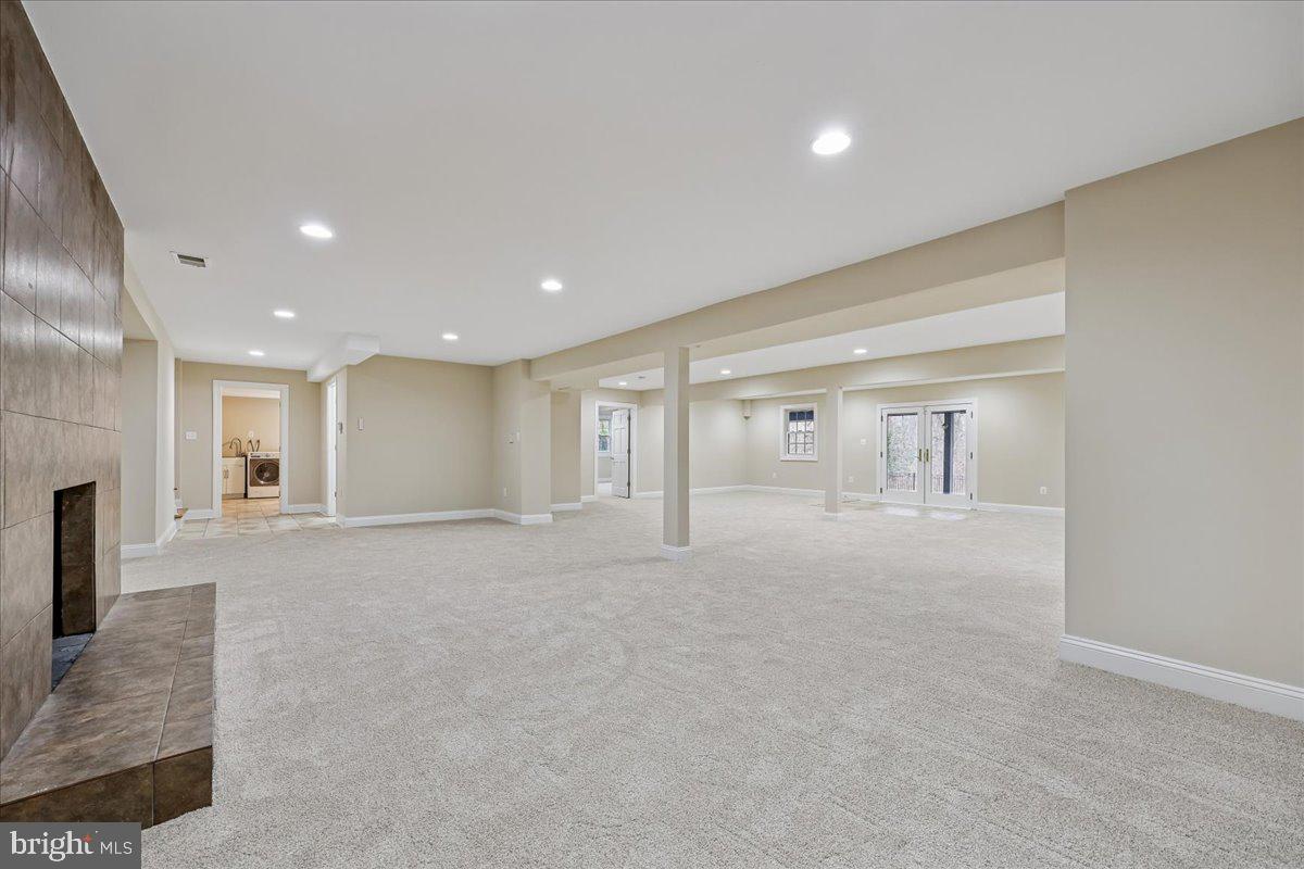 4902 DERUSSEY PARKWAY