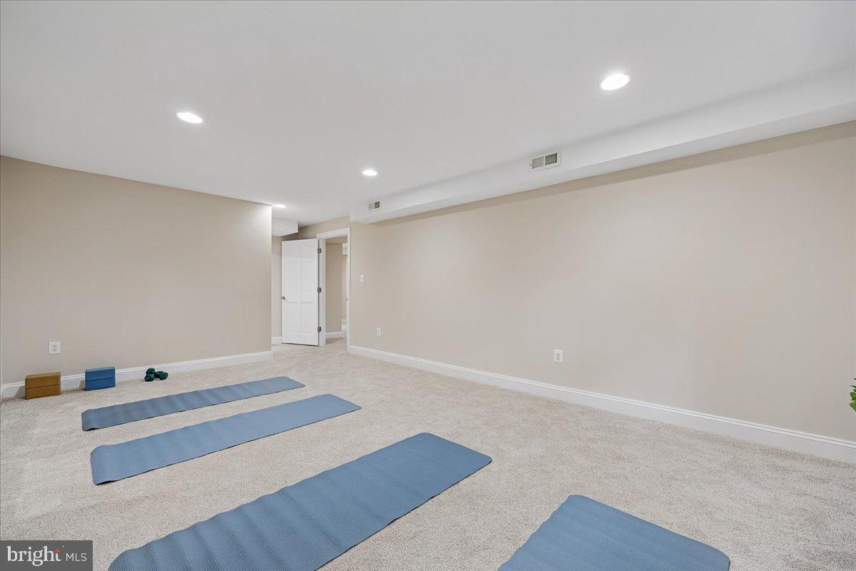 4902 DERUSSEY PARKWAY