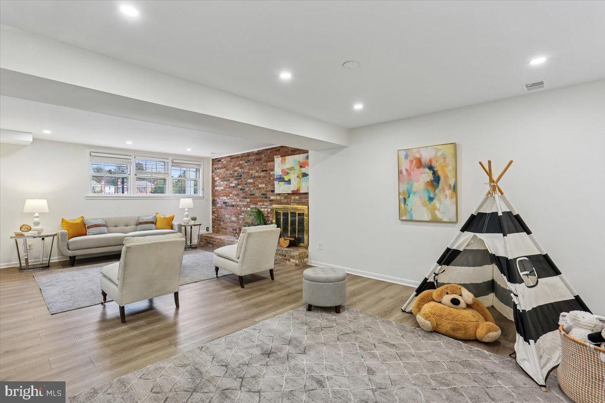 11712 SEVEN LOCKS ROAD