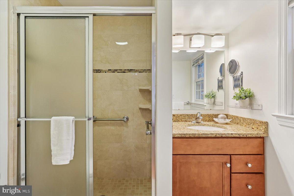 11712 SEVEN LOCKS ROAD