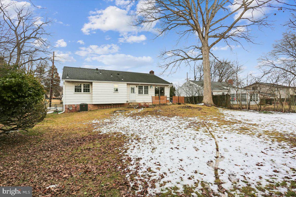 11712 SEVEN LOCKS ROAD