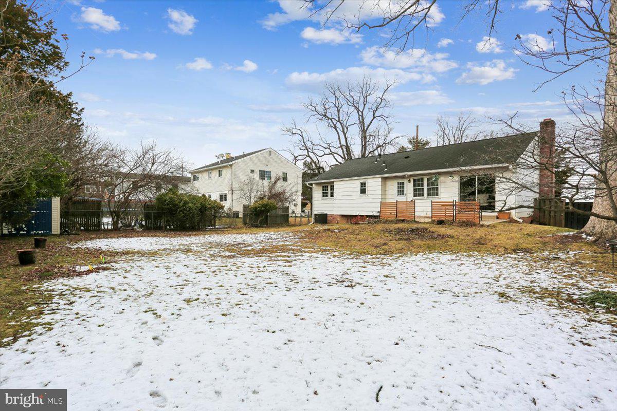 11712 SEVEN LOCKS ROAD