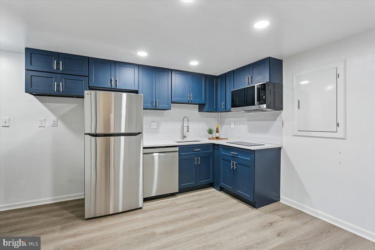 11712 SEVEN LOCKS ROAD