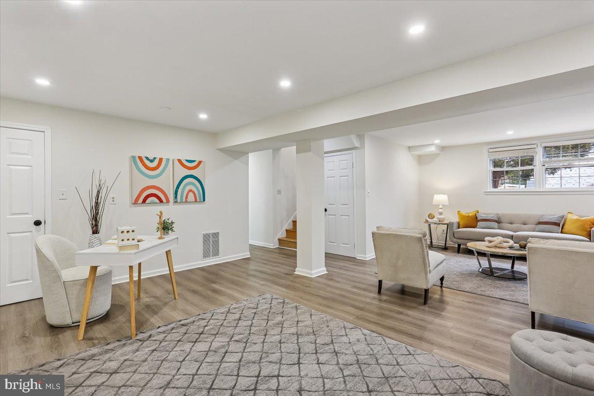 11712 SEVEN LOCKS ROAD