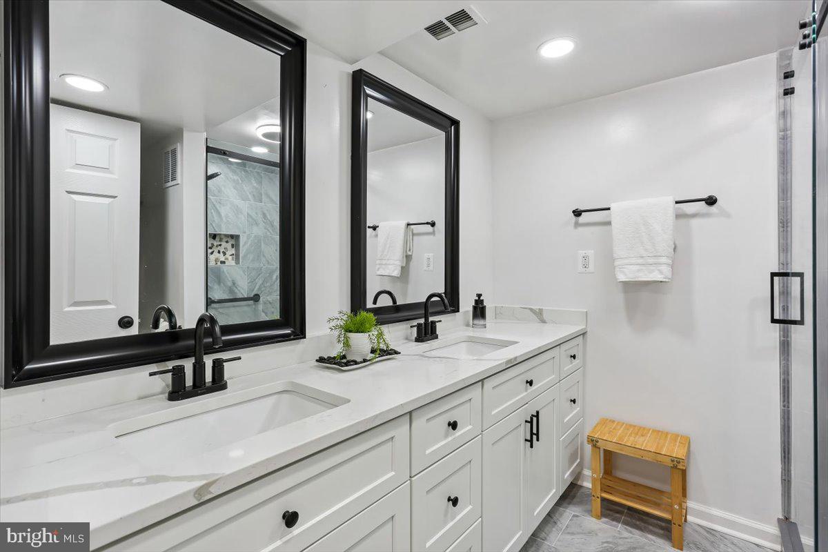 11712 SEVEN LOCKS ROAD