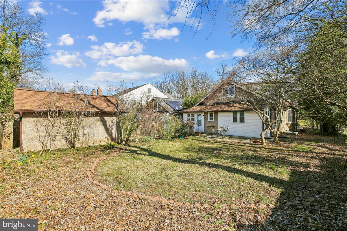 5511 ALTA VISTA ROAD