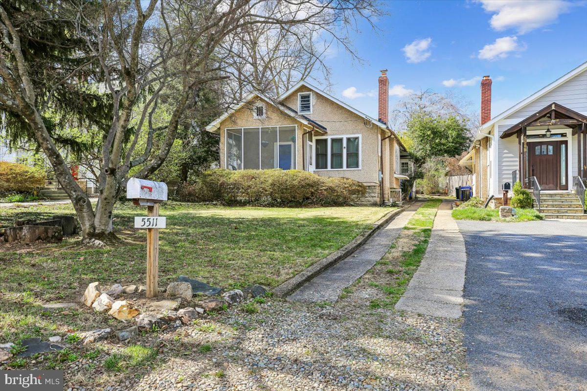 5511 ALTA VISTA ROAD