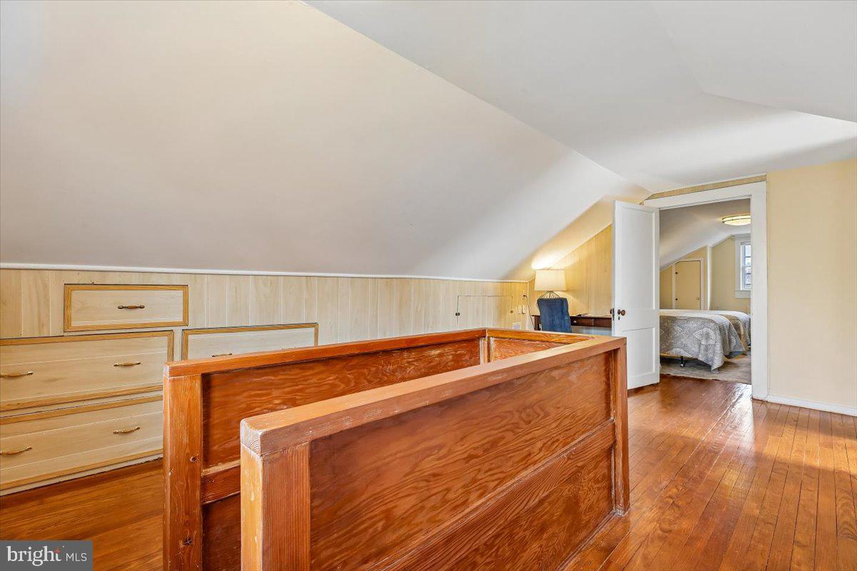 5511 ALTA VISTA ROAD