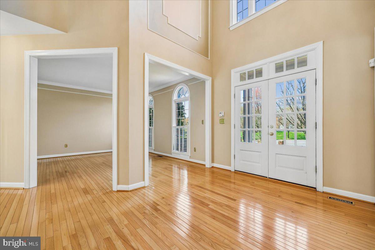 15200 COUNTRY GLEN COURT