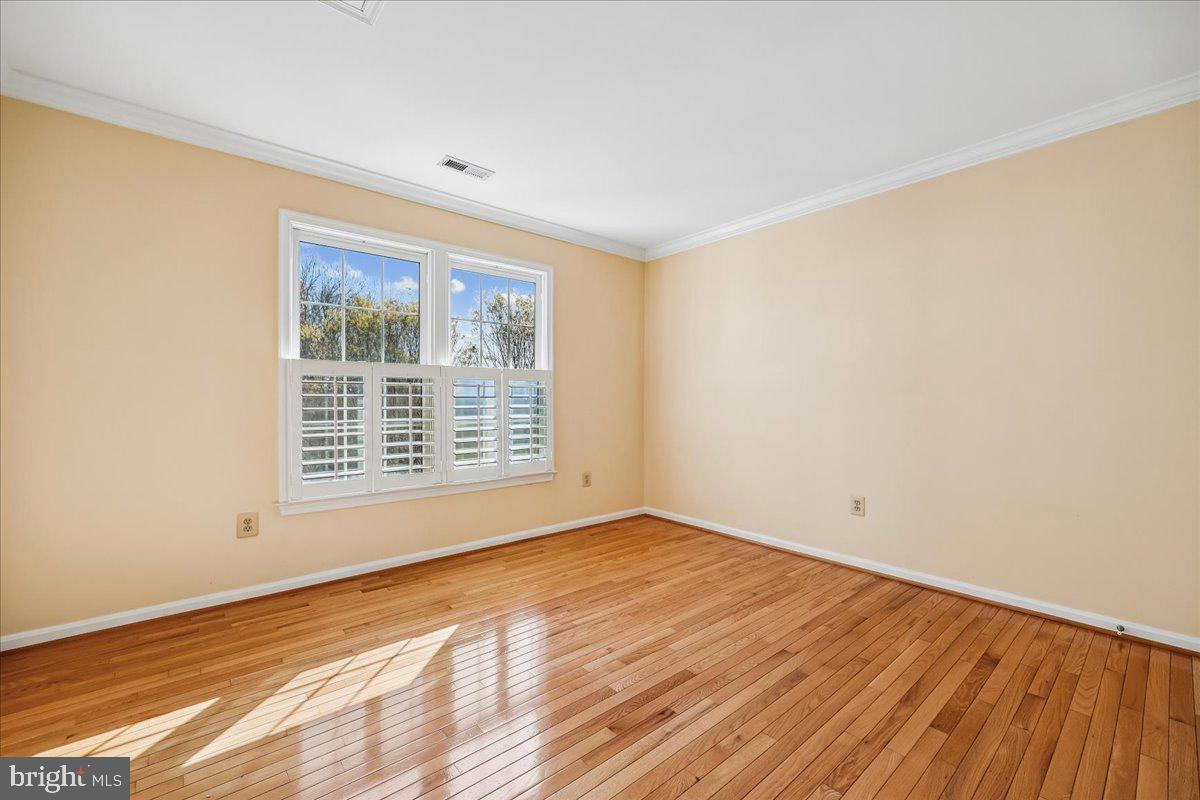 15200 COUNTRY GLEN COURT