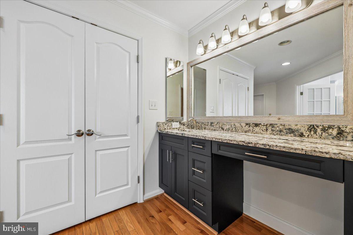 15200 COUNTRY GLEN COURT