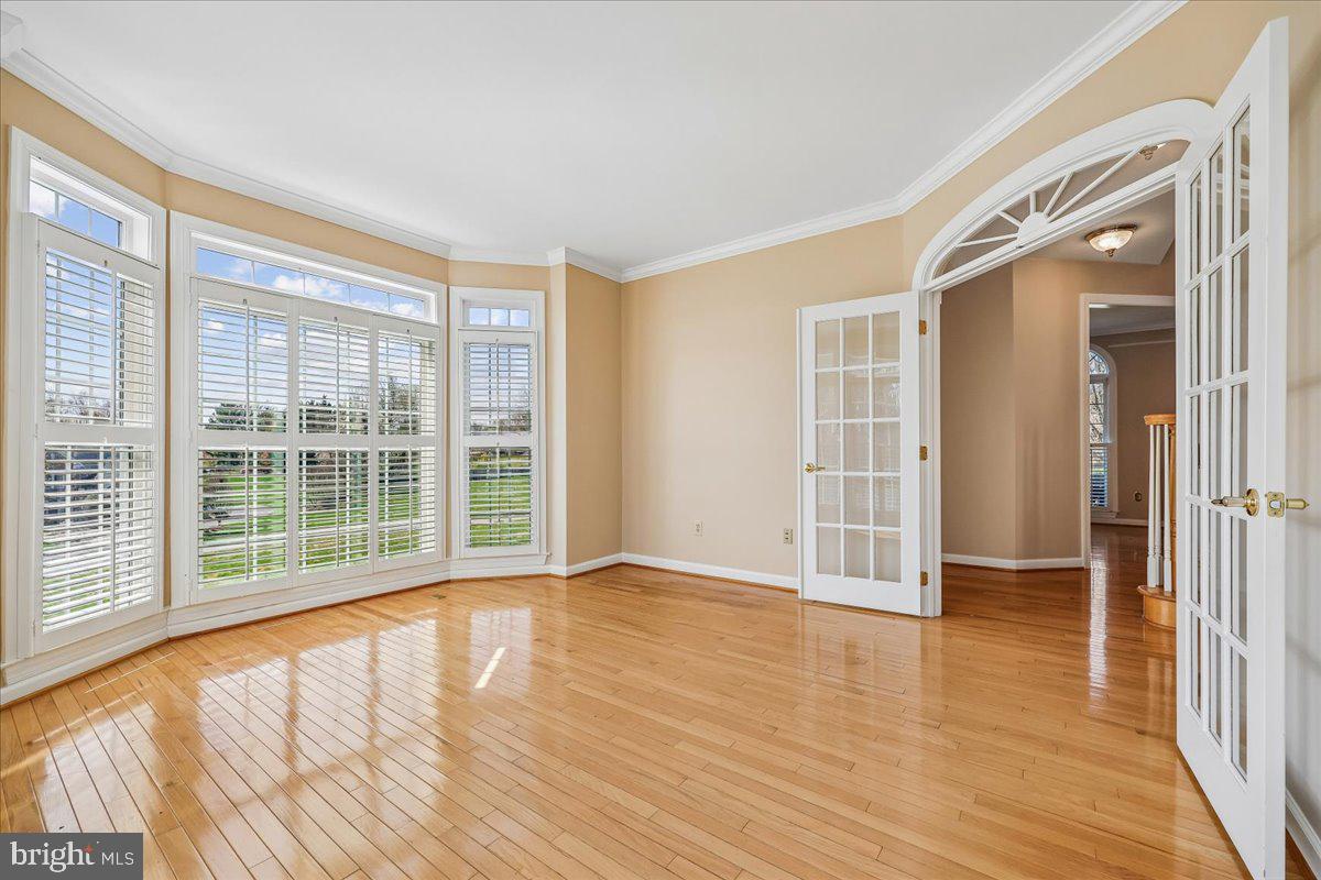 15200 COUNTRY GLEN COURT