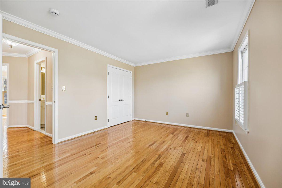 15200 COUNTRY GLEN COURT