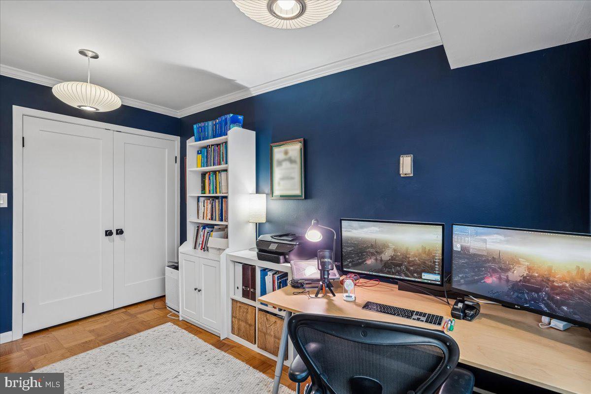 5100 DORSET AVENUE 505