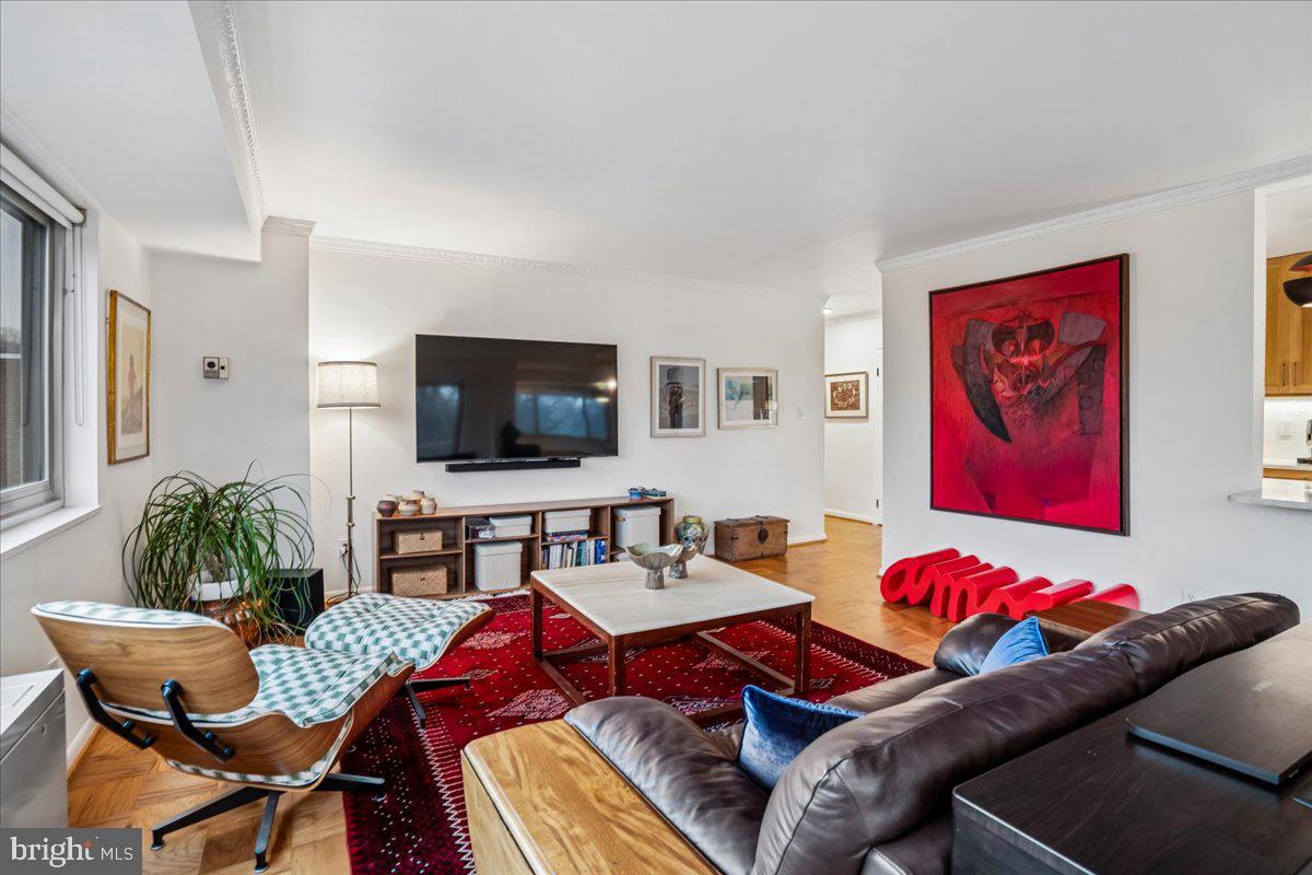 5100 DORSET AVENUE 505