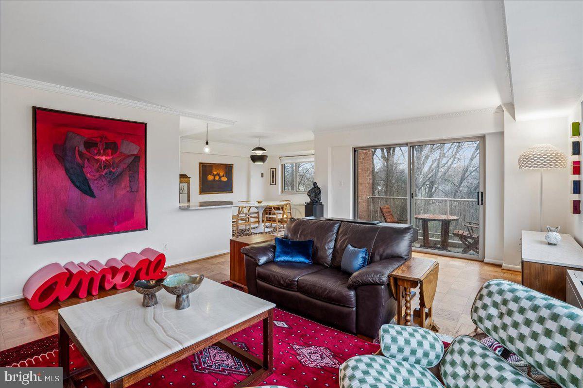 5100 DORSET AVENUE 505