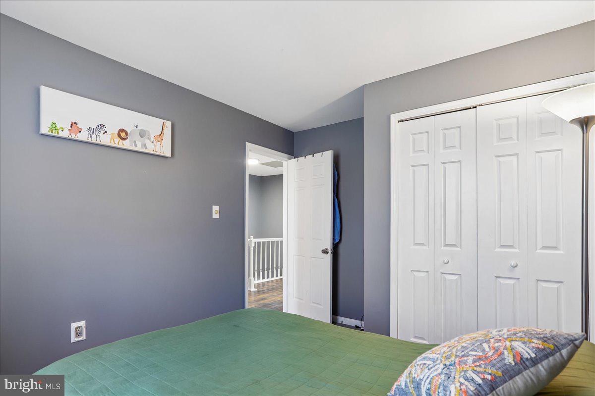 1414 WAKE FOREST DRIVE