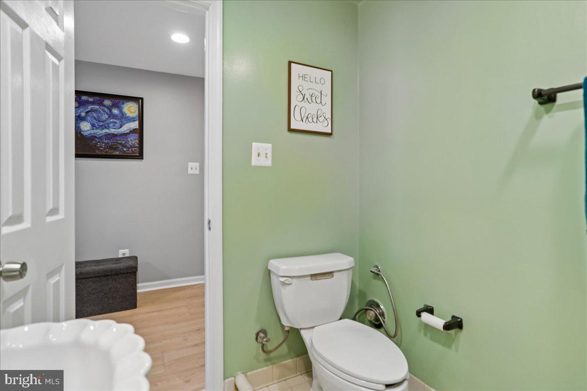 1414 WAKE FOREST DRIVE