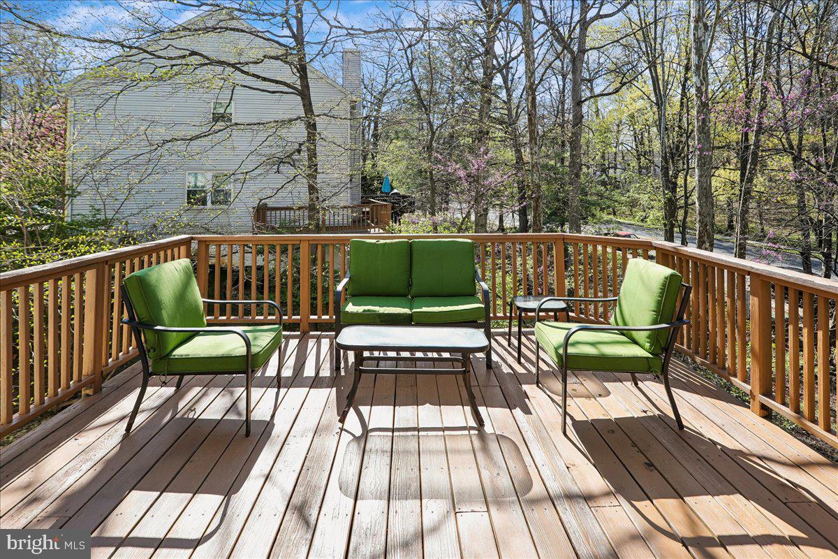 1414 WAKE FOREST DRIVE