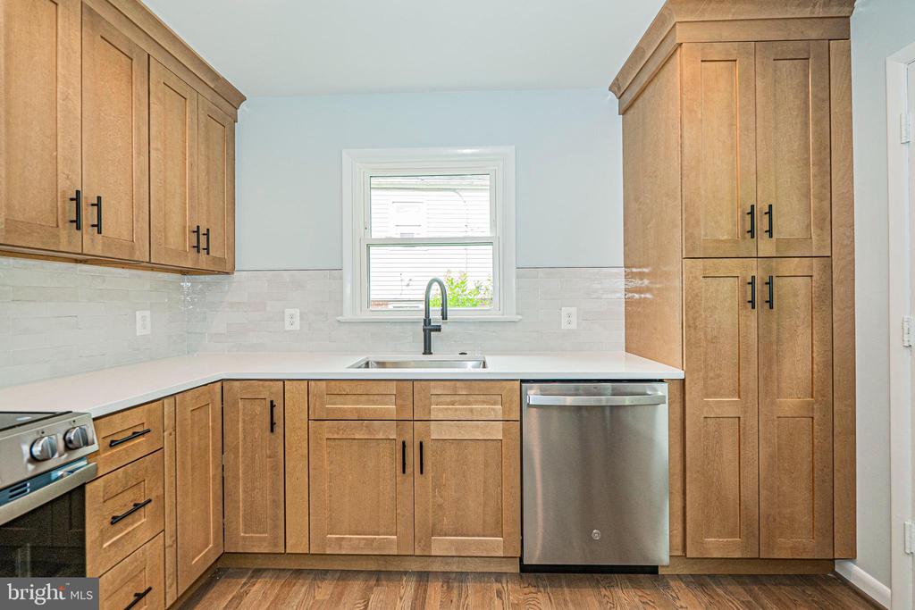 3901 SPRUELL DRIVE