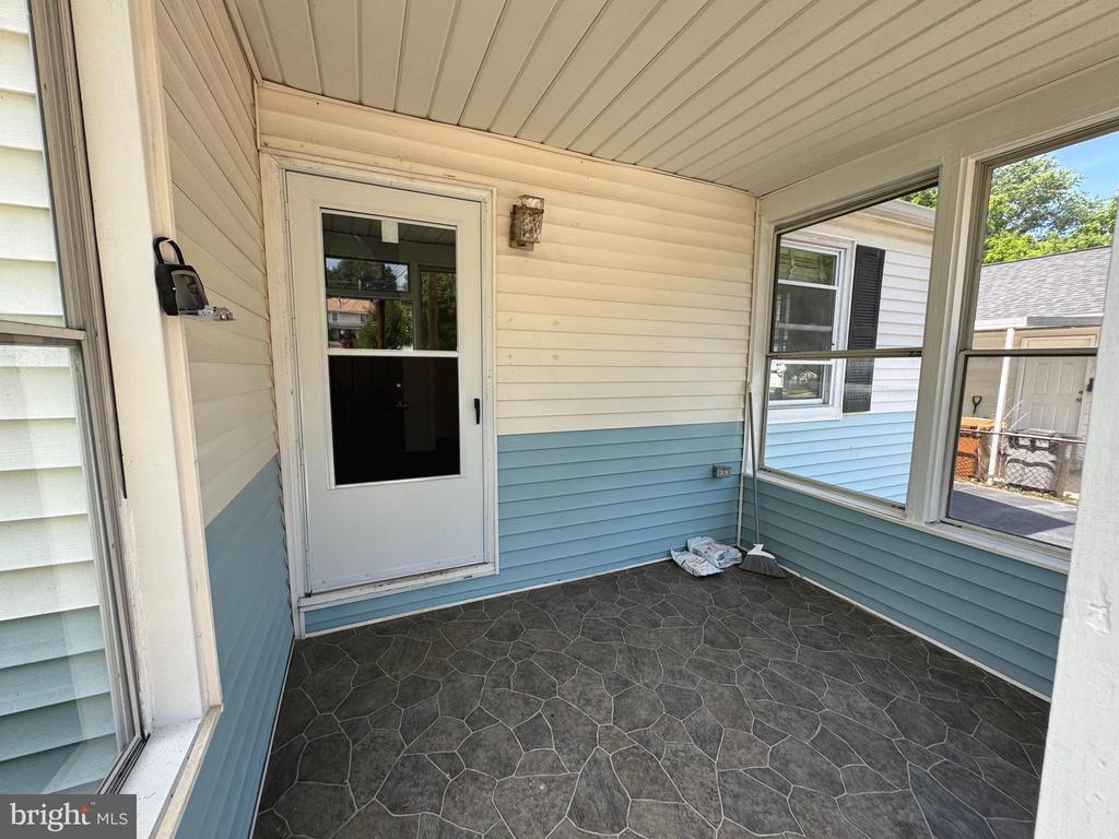 721 CRABB AVENUE