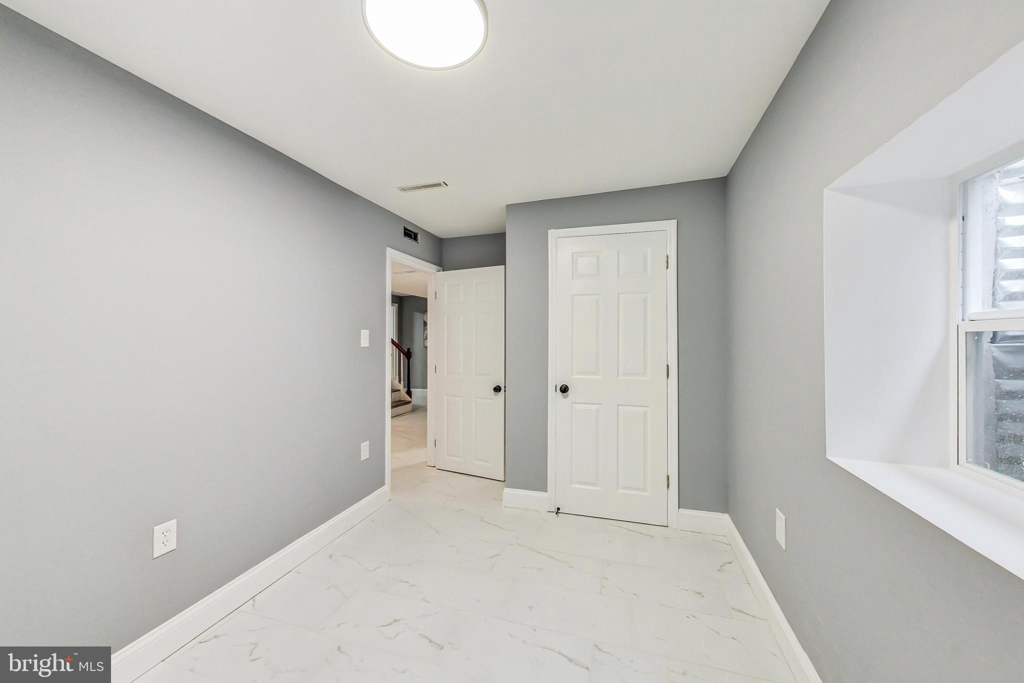 5108 Linwood Dr