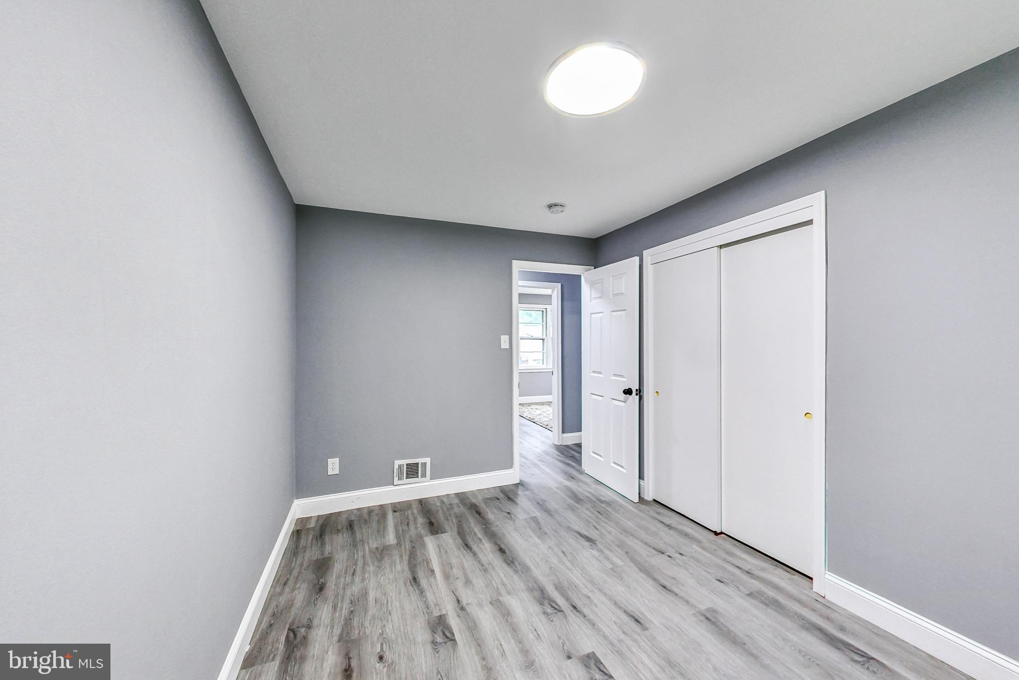 5108 Linwood Dr