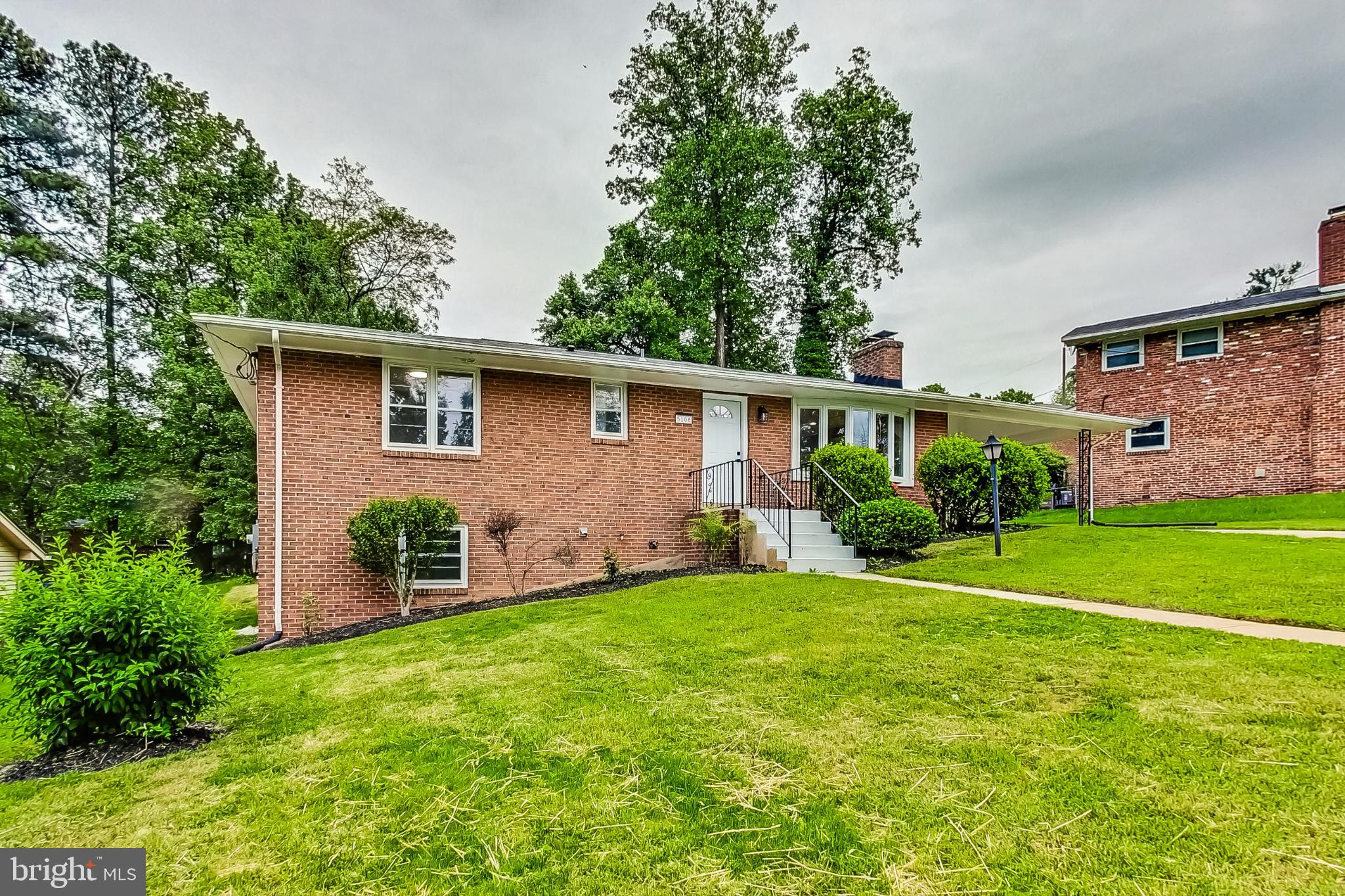 5108 Linwood Dr