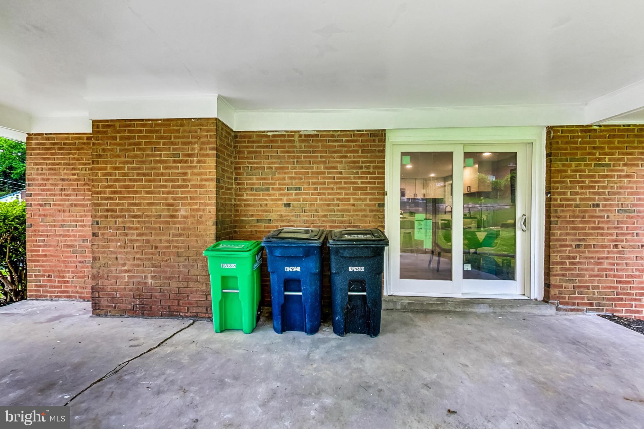 5108 Linwood Dr